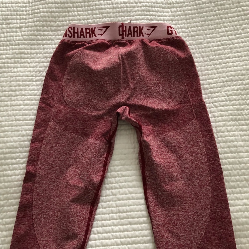 Size medium gymshark flex legging